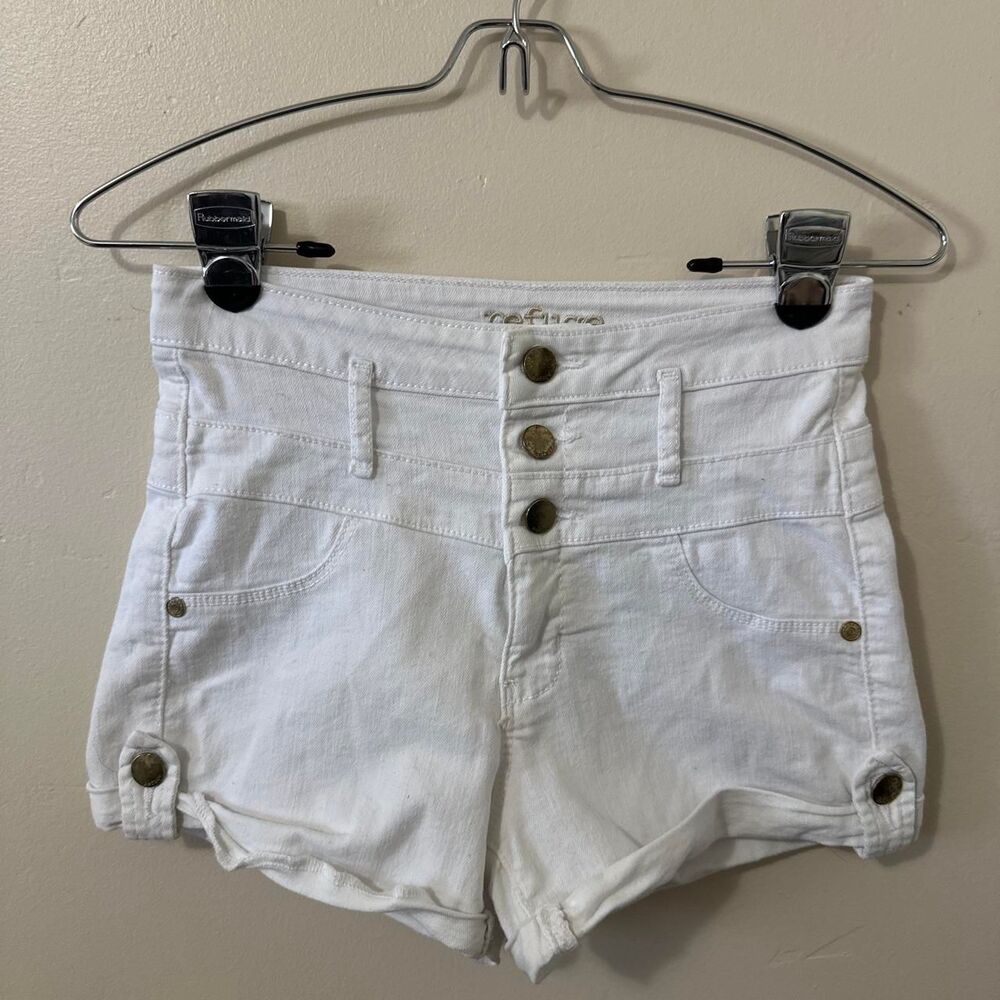 Charlotte Russe 3 Button White Shorts, Size 2